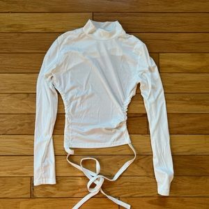 Backless Turtleneck white size small